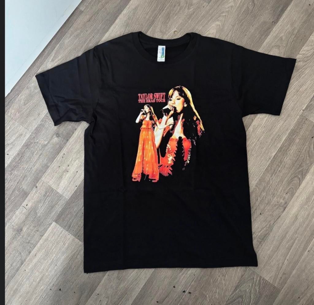 Taylor Swift The Eras Tour T-shirt Maat S Nieuw, Kleding | Dames, T-shirts, Zwart, Nieuw, Ophalen of Verzenden, Korte mouw
