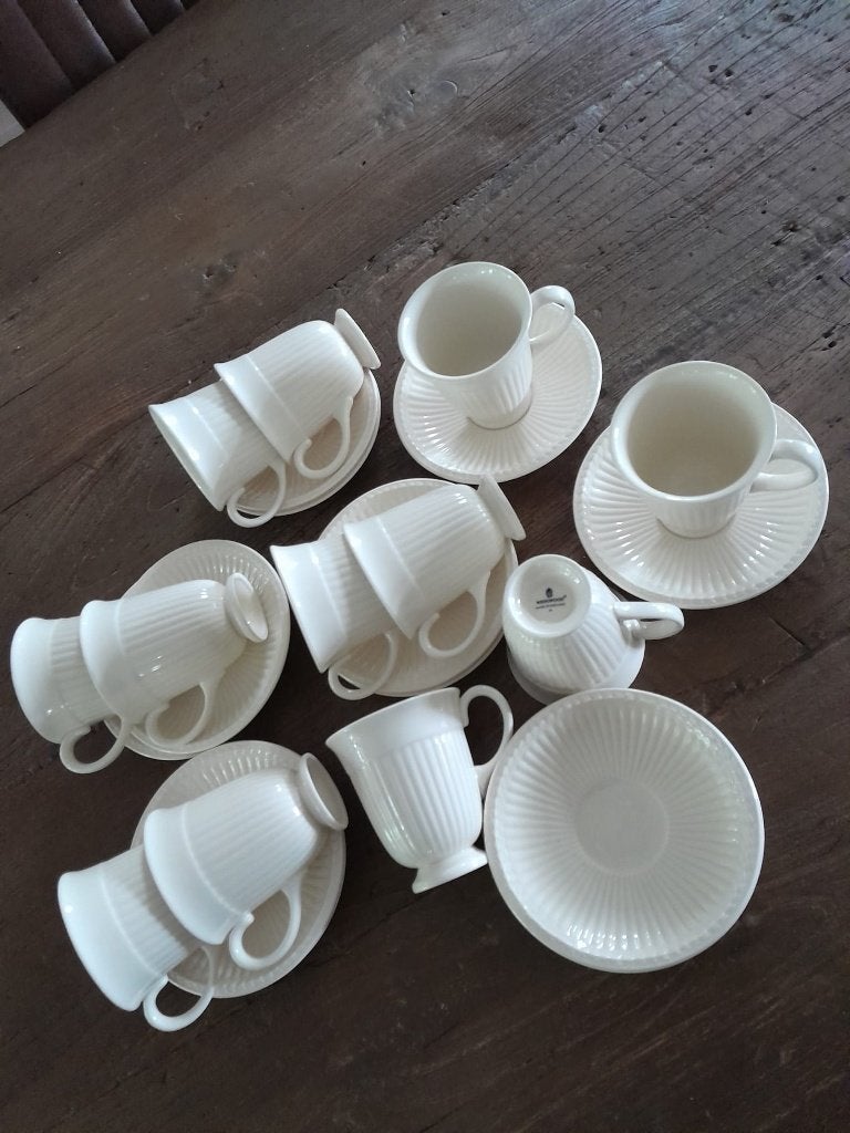 12 kop en schotels van Wedgwood Edme., Ophalen, Zo goed als nieuw, Wedgwood, Kop(pen) en/of Schotel(s)