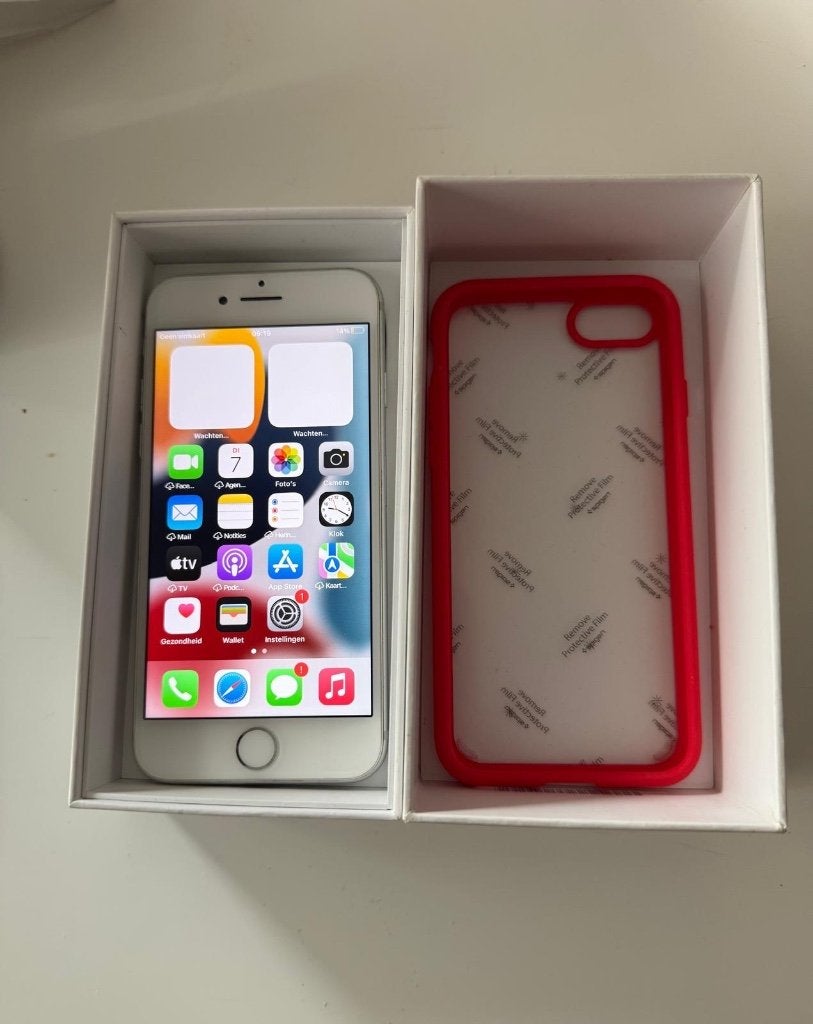 en mooie iPhone 7  32gb B.capaciteit 85% te koop, Wit, 32 GB, Ophalen of Verzenden, Zo goed als nieuw