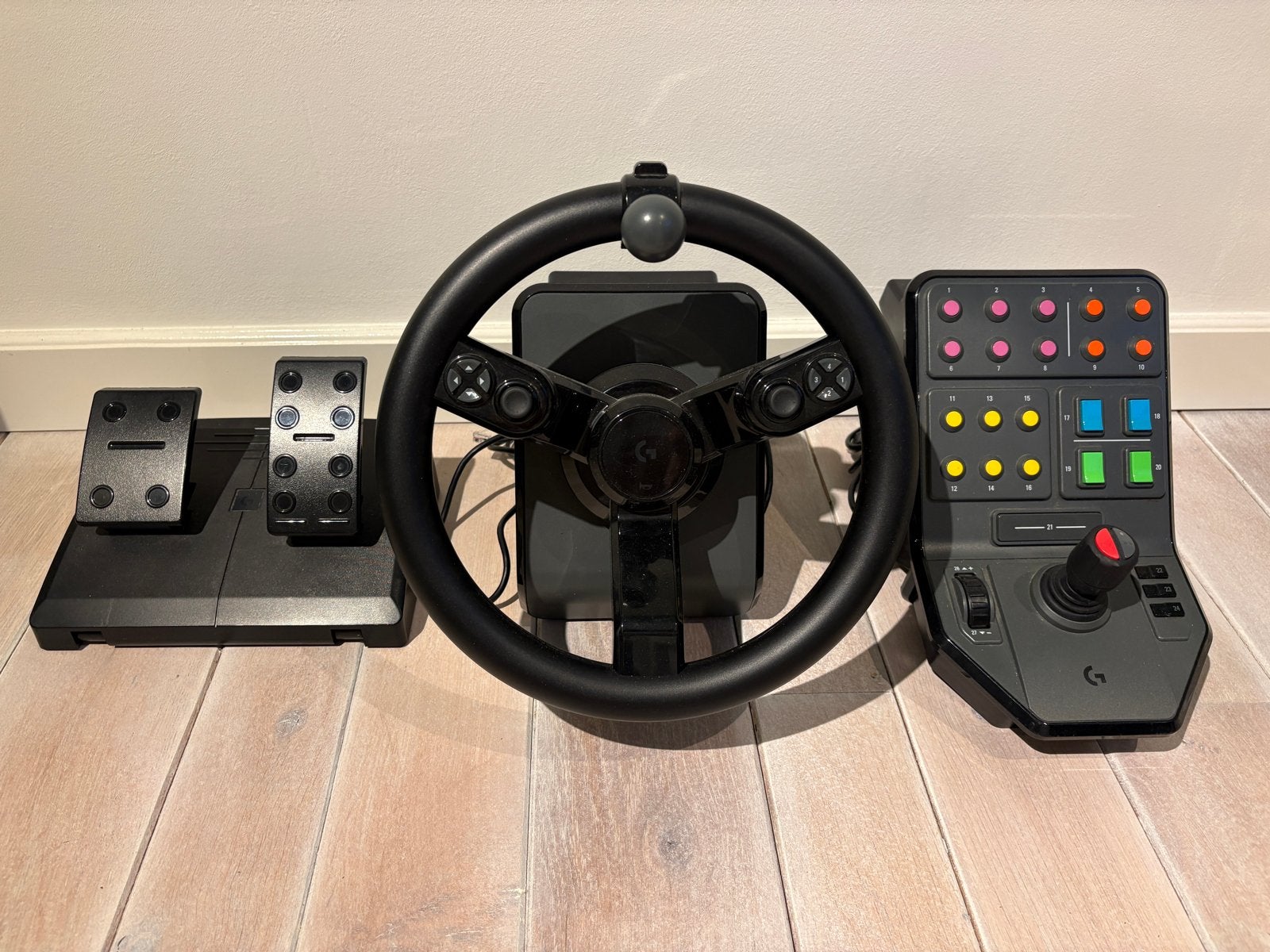 Logitech G Saitek Farm Simulator Heavy Equipment Bundle, Spelcomputers en Games, Spelcomputers | Overige Accessoires, Zo goed als nieuw