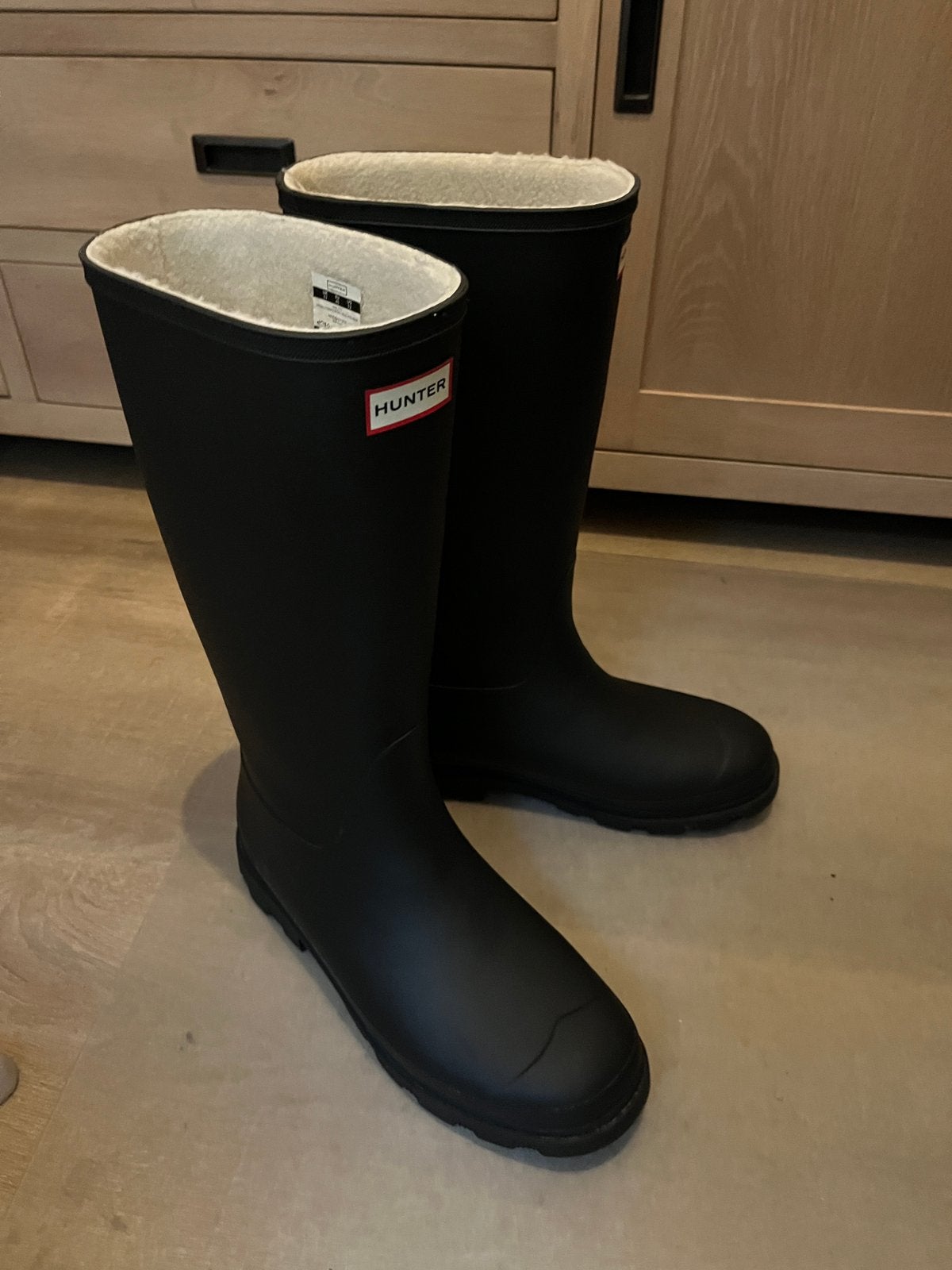 Te koop Hunter Downpour insulated rubberlaarzen maat 45, Ophalen of Verzenden, Nieuw, Zwart