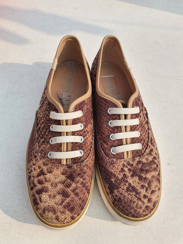 Keds zomerschoenen beige/bruin – maat 37 – canvas, Kleding | Dames, Schoenen, Ophalen of Verzenden, Zo goed als nieuw, Zwart, Sneakers of Gympen