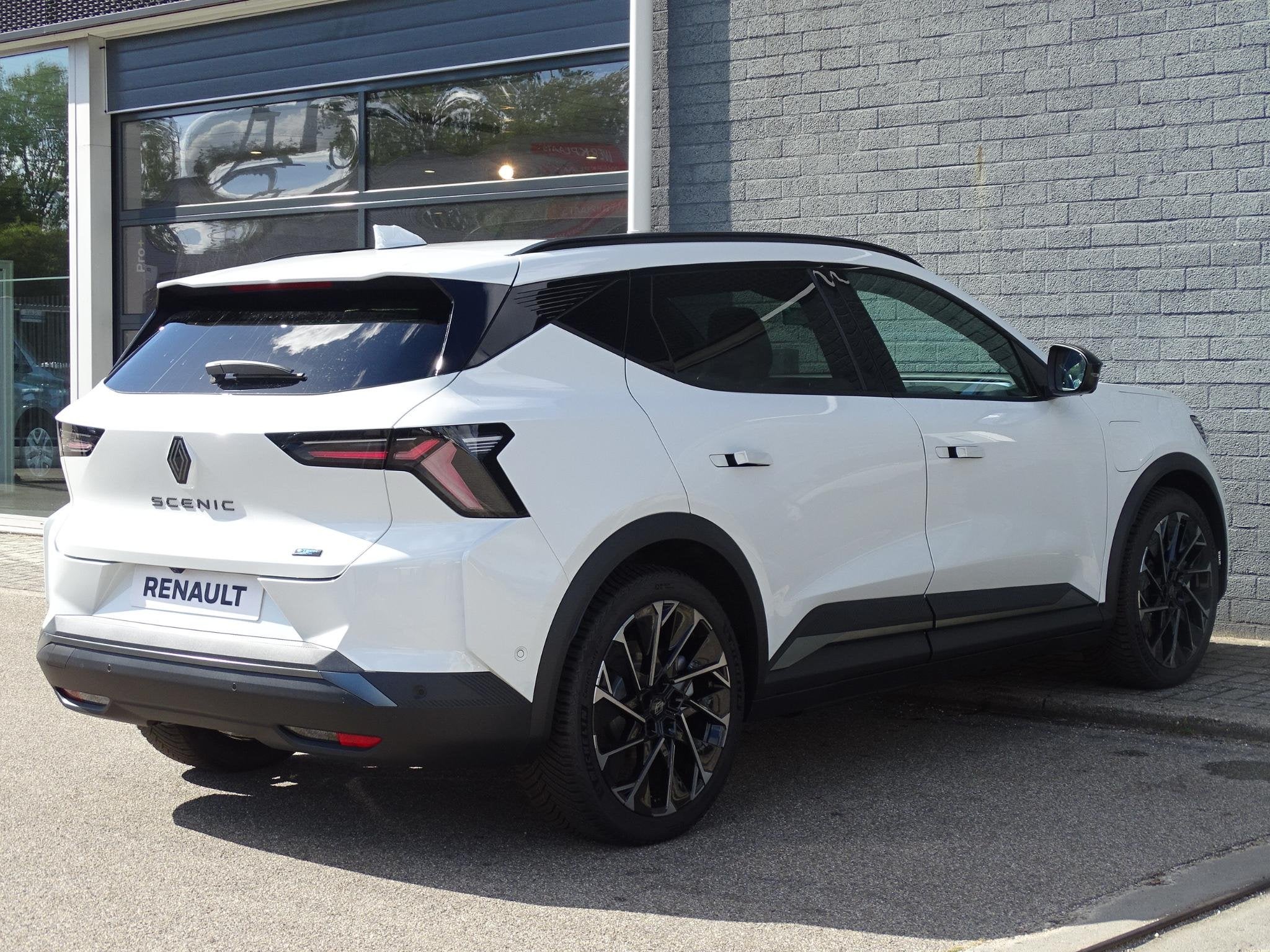 Renault Scenic E-Tech EV87 long range esprit Alpine NU 5 JAA, Huisgarantie, Leder en Stof, Wit, 218 pk