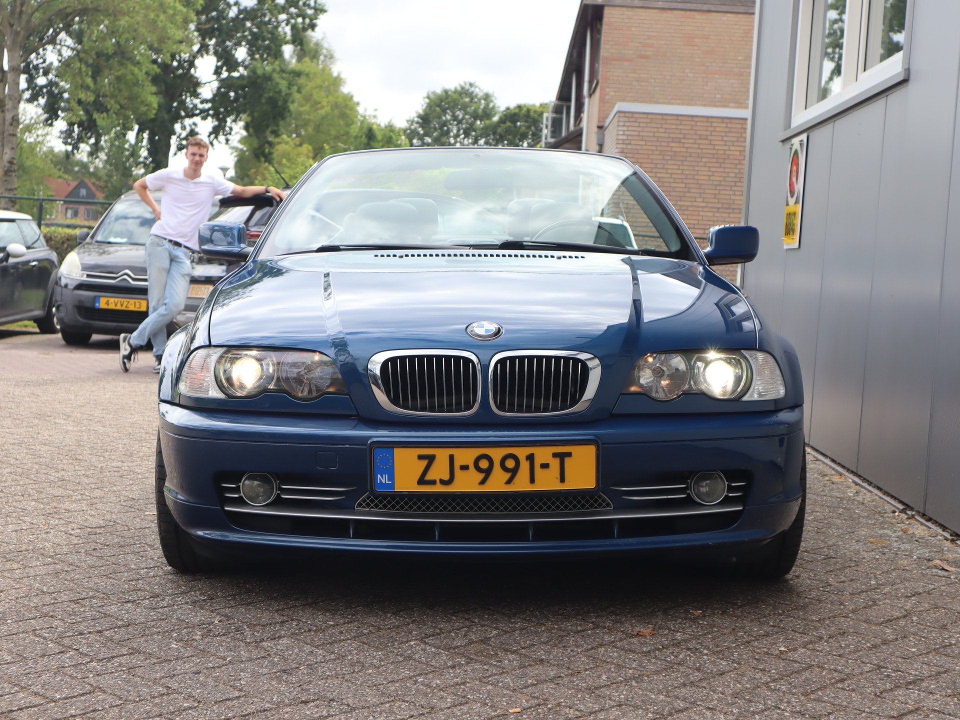 BMW 3 Serie Cabrio 323Ci Executive / Cruise / Airco / Stoelv, foto 9