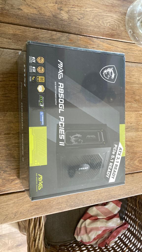 MSI MAG A850GL PCIE5 II Voeding - 850W, Computers en Software, Ophalen of Verzenden, Nieuw