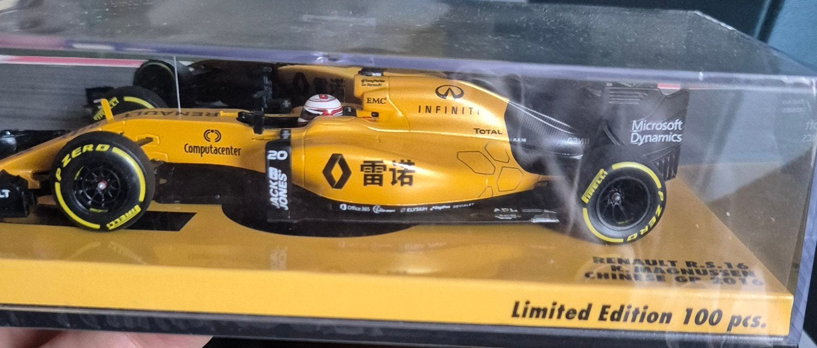 Minichamps Renault R.S.16 K. Magnussen Chinese GP 2016, Ophalen of Verzenden, Nieuw, Auto, MiniChamps