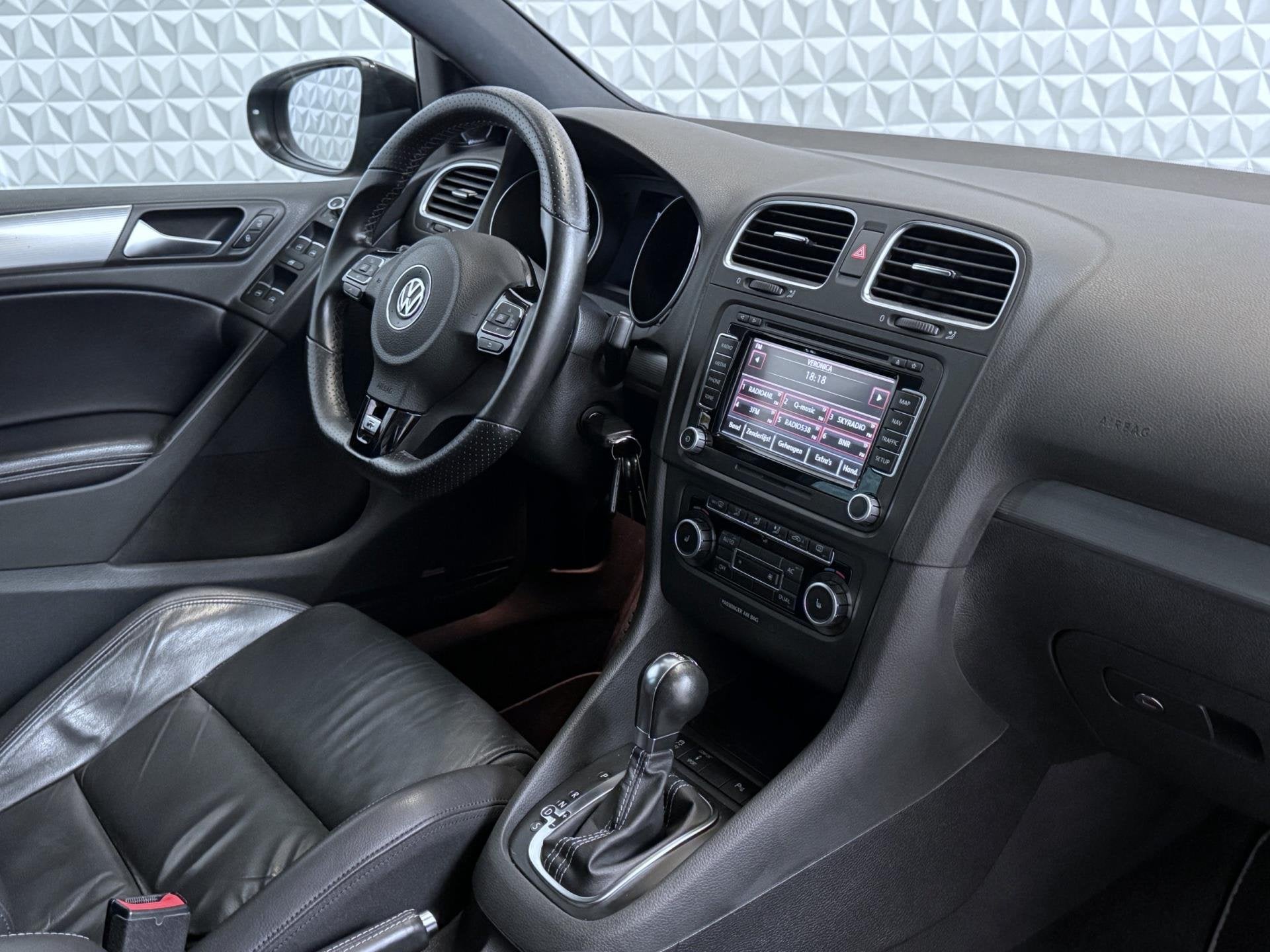 Volkswagen Golf 2.0 R 4-Motion 2e eigenaar NL-AUTO (2011), Auto's, Gebruikt, Zwart, 4 cilinders, 1984 cc