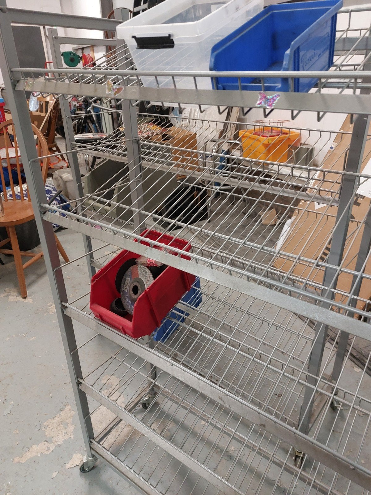 2 Verrijdbaar metalen magazijn rekken tbv voorraad bakken, Ophalen, Gebruikt, Metaal