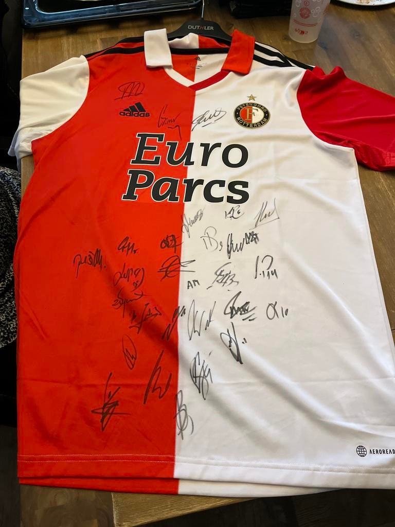 Gesigneerd Feyenoord Shirt Maat L, Sport en Fitness, Voetbal, Maat L, Ophalen, Zo goed als nieuw, Shirt