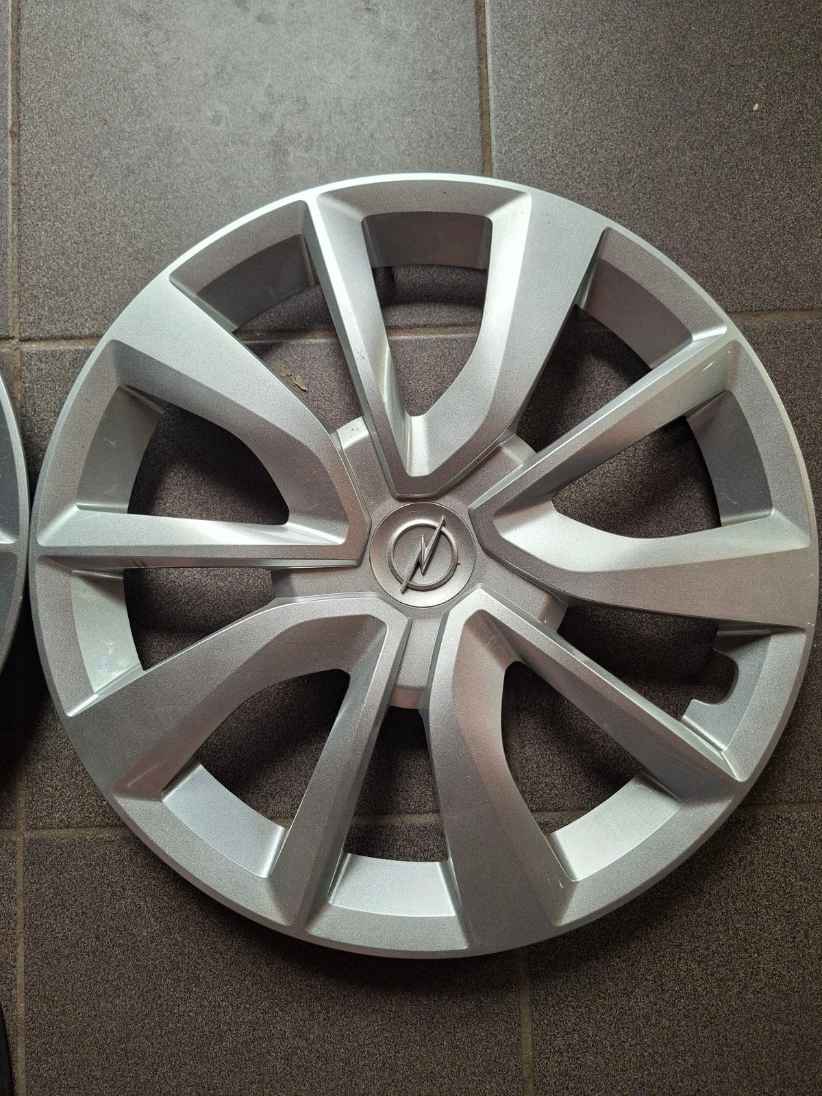 Originele Opel wieldoppen 16 inch - Zo goed als nieuw, Auto diversen, Ophalen, Zo goed als nieuw