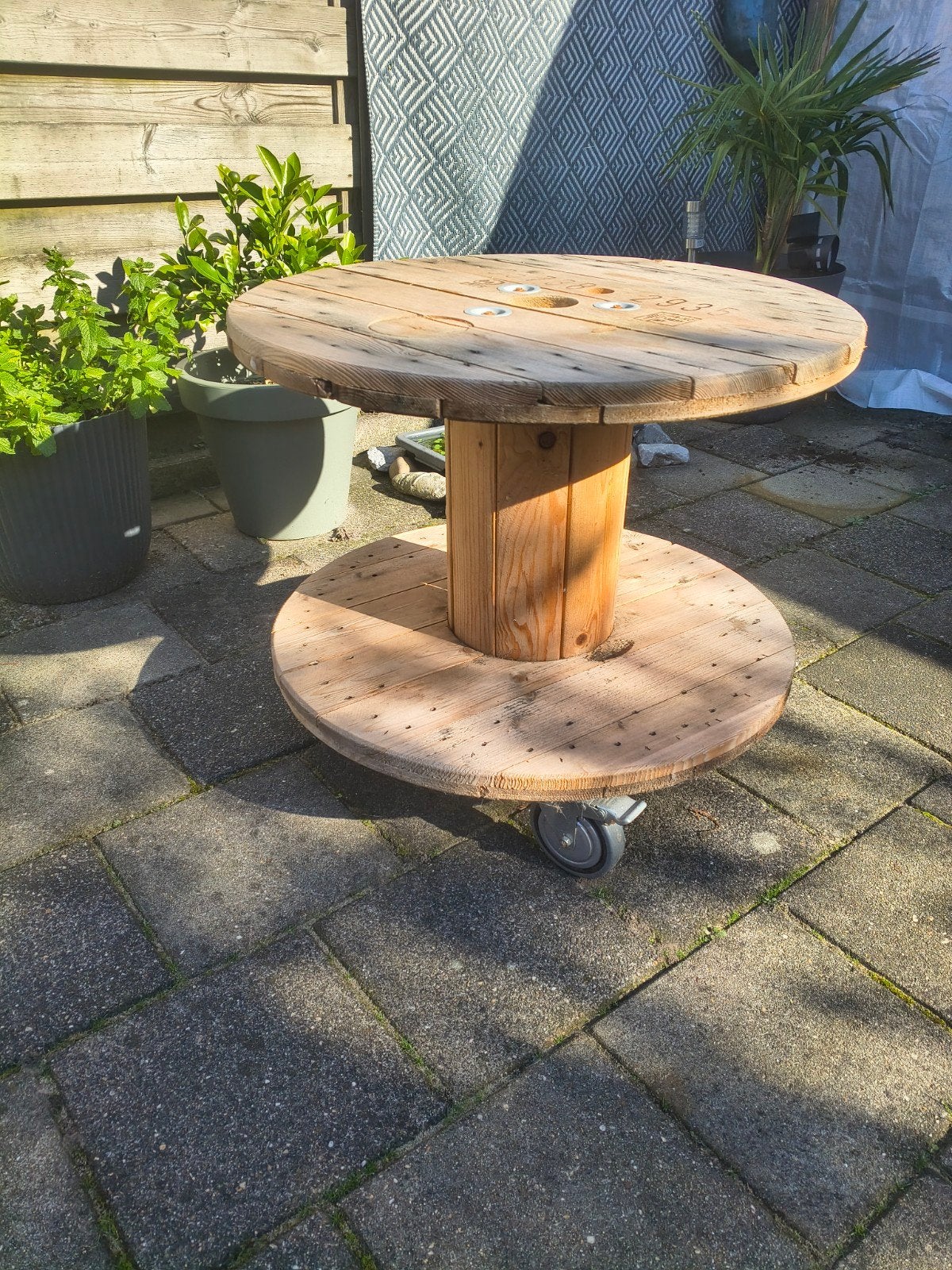 houten haspel op wielen, Ophalen, Rond, Hout