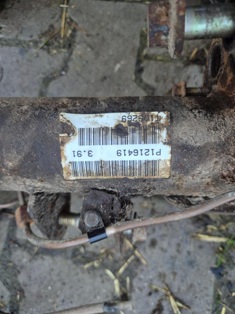 Tekoop Achteras volvo 240/260 3.91 verhouding met sensor, Ophalen, Volvo