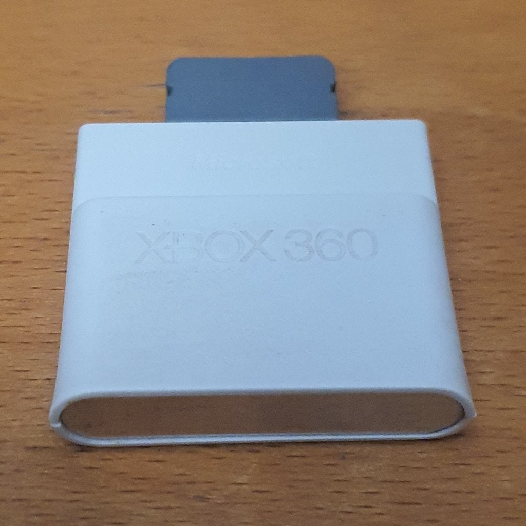 XBOX 360 | Originele Microsoft Memory Card 256MB, Spelcomputers en Games, Avontuur en Actie, Gebruikt, Vanaf 18 jaar, 1 speler