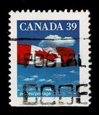 postzegel 1123 b Canada Vlag met Wolken, Ophalen of Verzenden, Gestempeld, Noord-Amerika