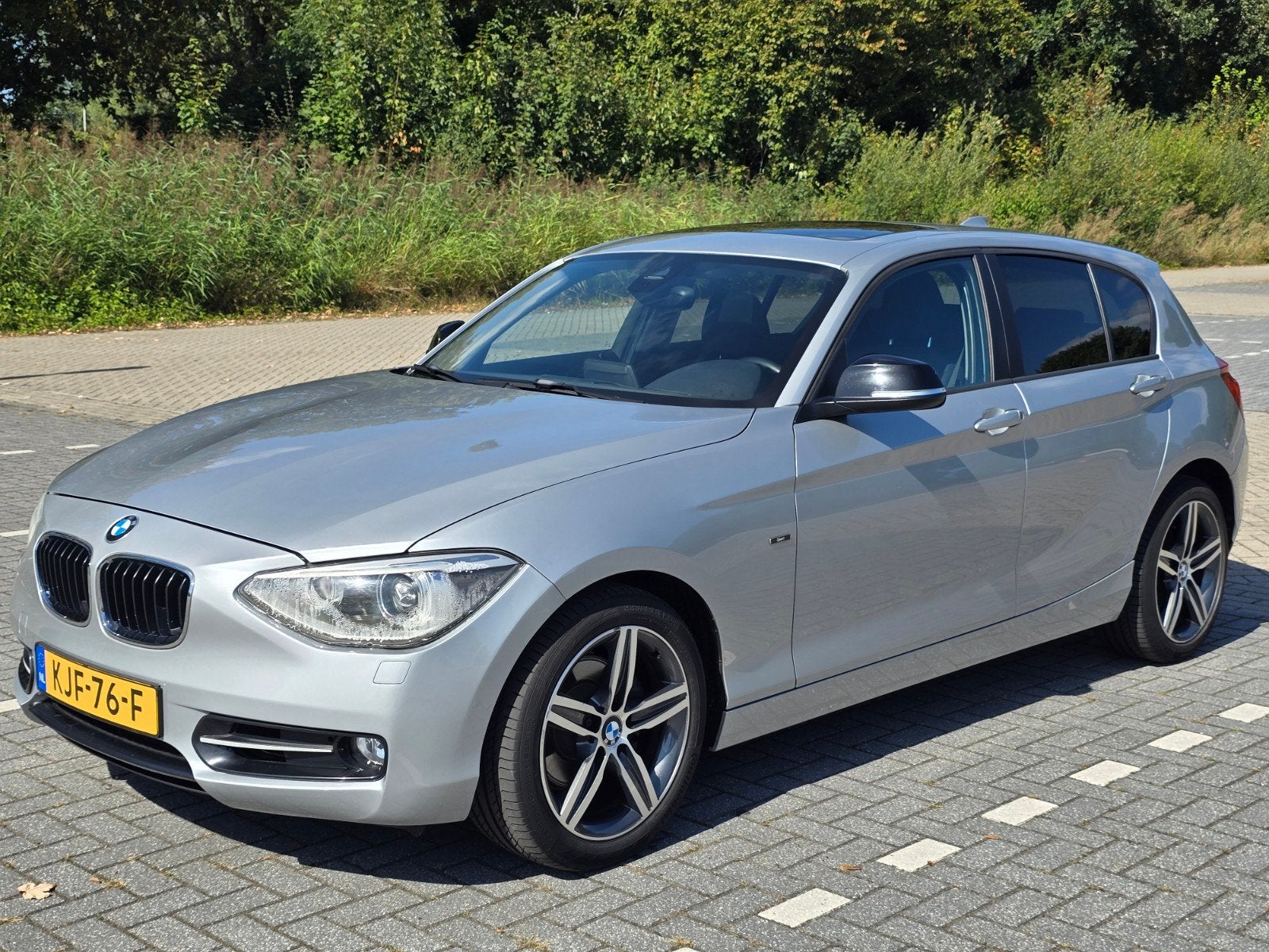 BMW 1-Serie 118I | Nw. ketting | Pano | Stoelverw. | LED, 1-Serie, Zwart, 4 cilinders, 1200 kg