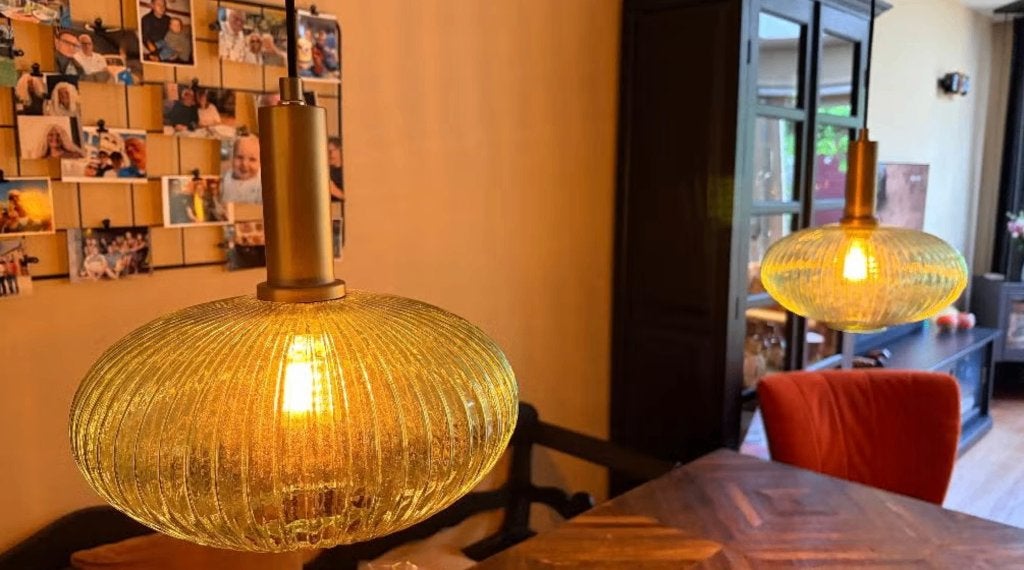 2 hanglampen met glazen kap retro vintage, Ophalen, Gebruikt, Glas