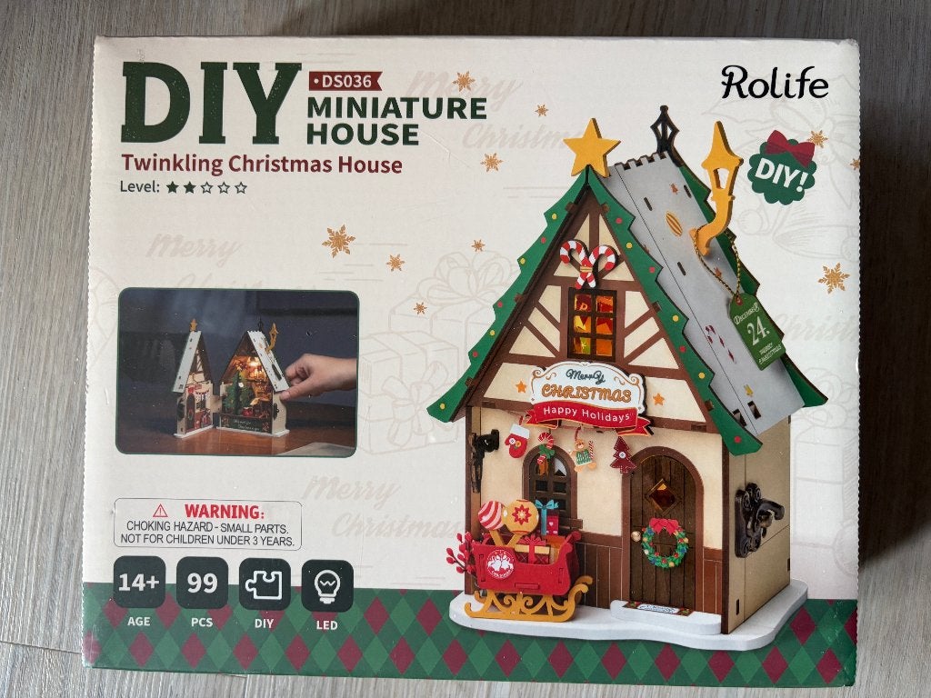 Robotime Twinkling Christmas House DS036, Hobby en Vrije tijd, Ophalen, Nieuw, Meerkleurig, Hout