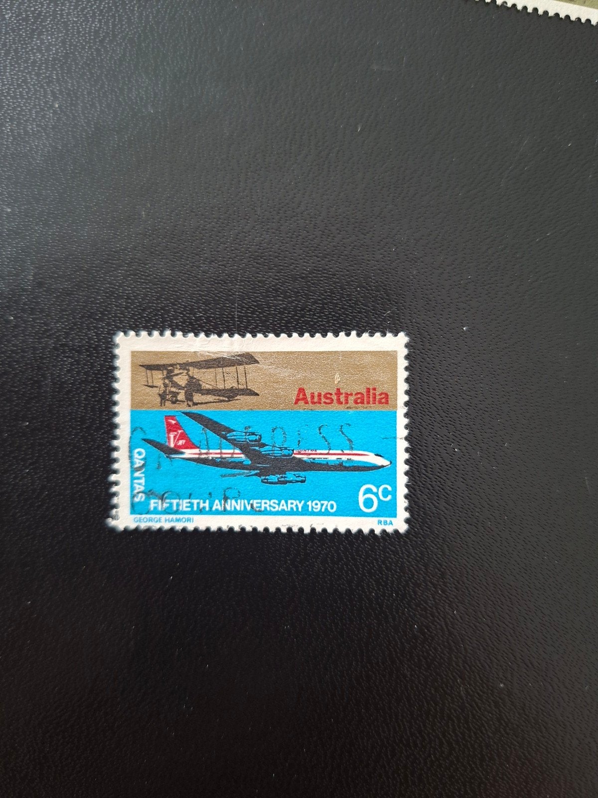 Australische postzegel 1970 - Qantas 50e verjaardag, Ophalen of Verzenden, Gestempeld, Vliegtuigen