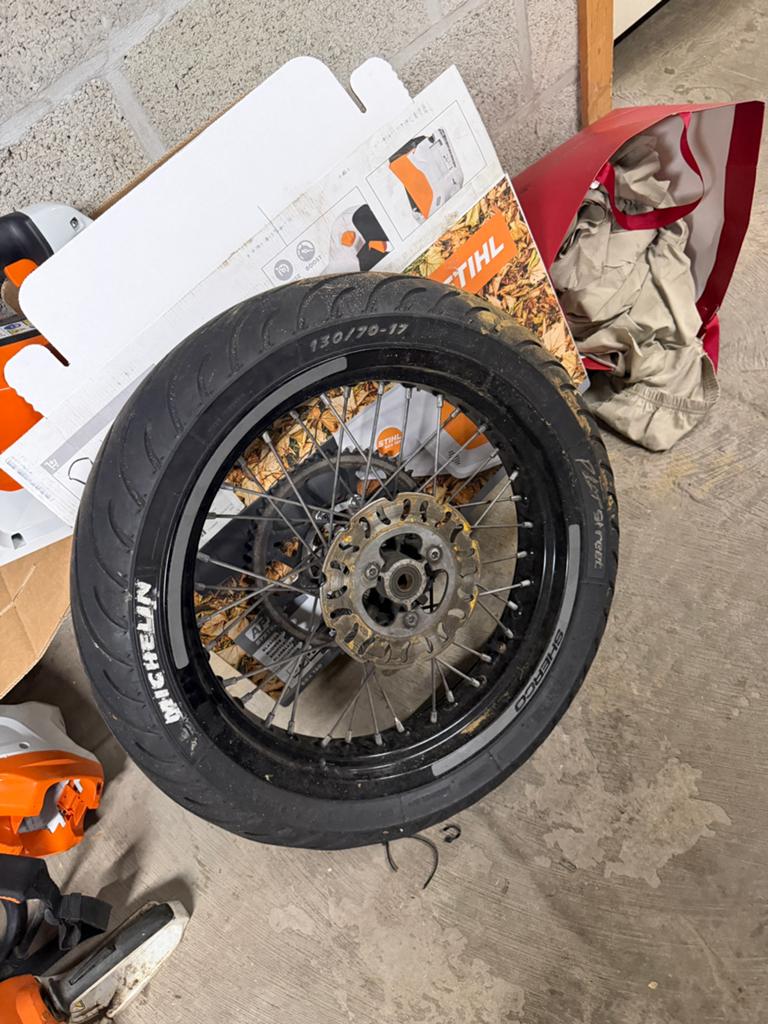 Sherco 2025 onderdelen, Motoren, Ophalen