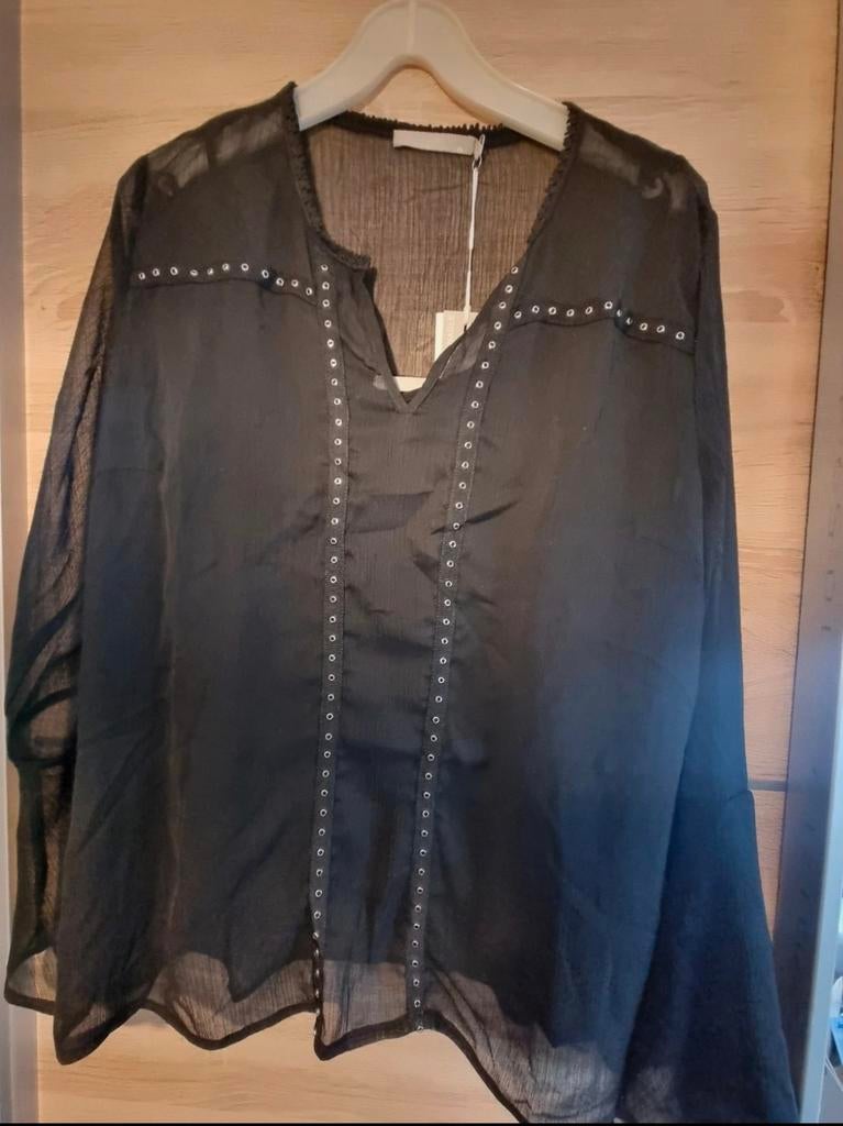 Nieuwe Aaiko top met lange mouwen en studs, Aaiko, Zwart, Maat 46/48 (XL) of groter, Nieuw