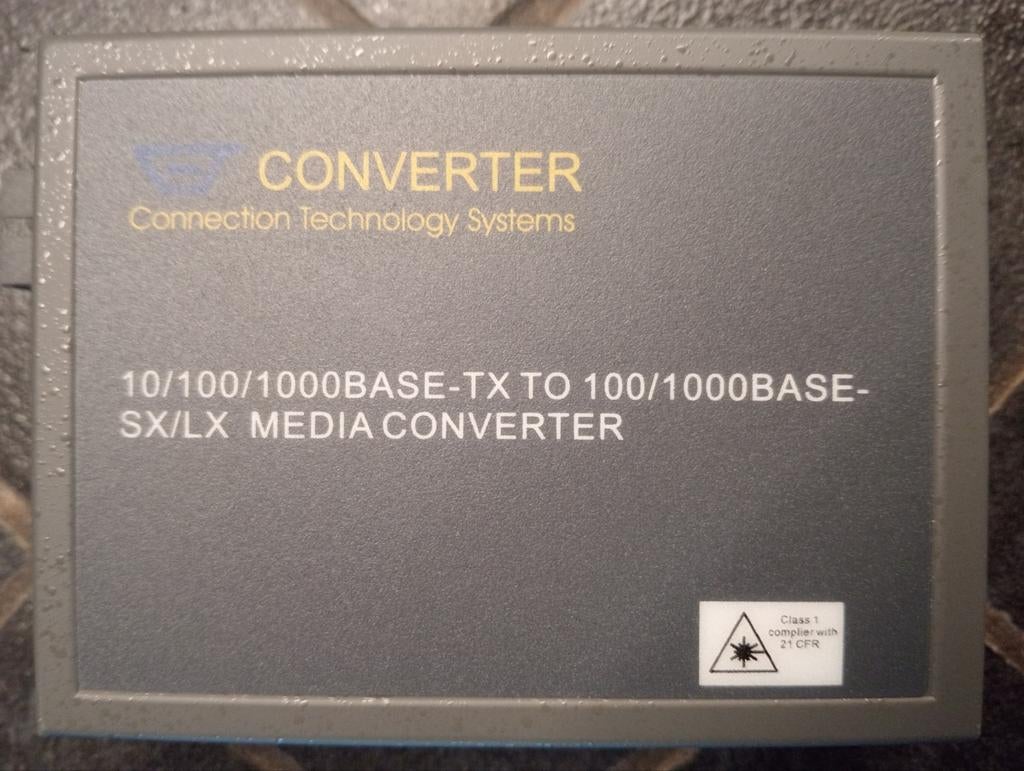 Media Converter 10/100/1000BASE-TX naar 100/1000BASE-SX/LX, Ophalen, Gebruikt