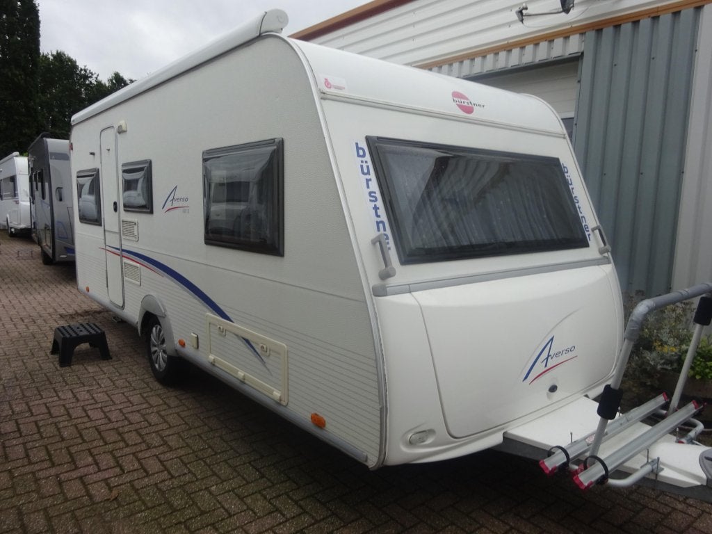 Bürstner Averso 500 TL met Mover, Fietsenrek, Rondzit, Bedrijf, Bürstner