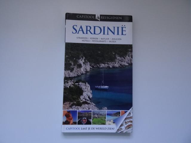 capitool reisgids Sardinie, Boeken, Capitool, Europa, Ophalen of Verzenden, Zo goed als nieuw