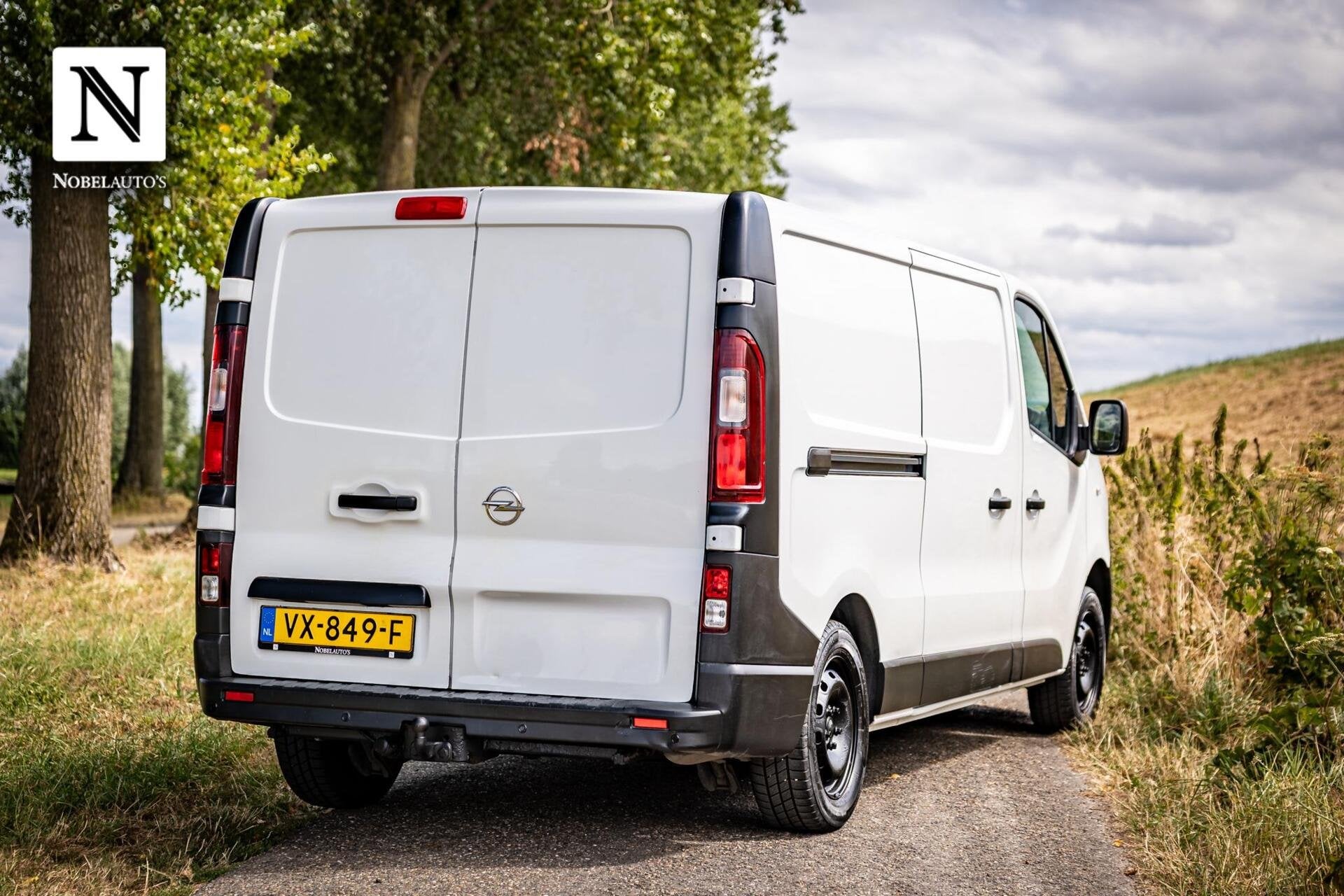Opel Vivaro bestel 1.6 CDTI L2H1 EcoFlex 120pk|Nap|Navi |3p, Auto's, Euro 5, Gebruikt, 4 cilinders, Origineel Nederlands