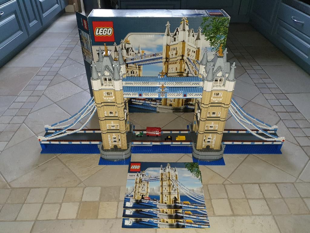 Lego 10214 Tower Bridge, Compleet, Lego, Ophalen of Verzenden, Zo goed als nieuw