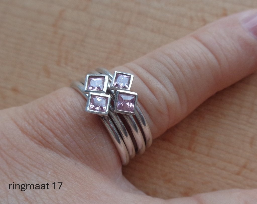 zilveren set 4 stapelringen Hans Henryk Nygaard [125], Verzenden, Zo goed als nieuw, 17 tot 18, Dame