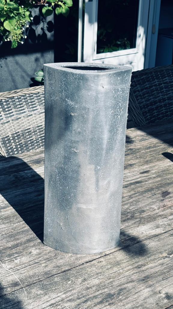 Aluminium vaas, Ophalen, Overige materialen, Overige kleuren, Zo goed als nieuw