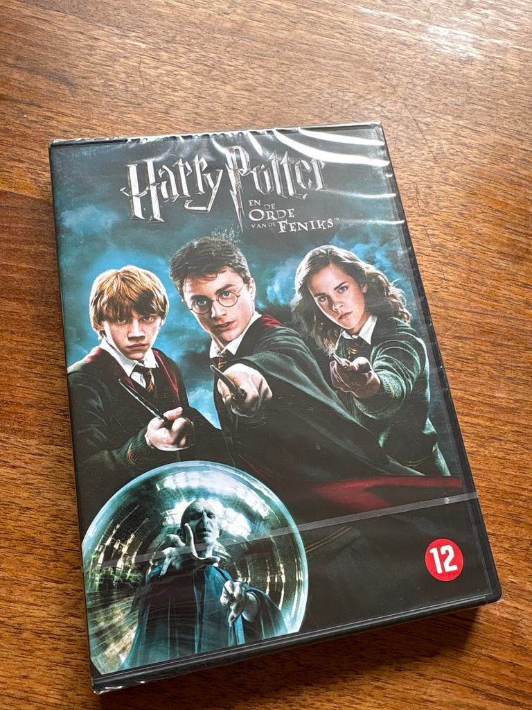 Harry Potter en de Orde van de Feniks DVD - Nieuw in seal, Verzamelen, Harry Potter, Ophalen of Verzenden, Zo goed als nieuw