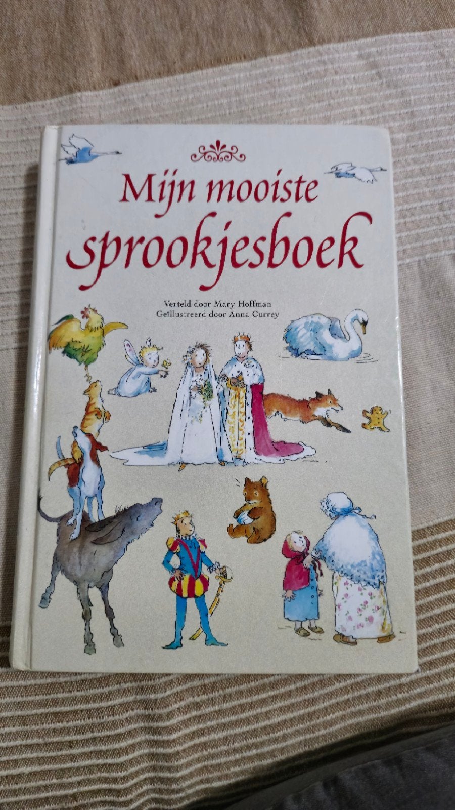 Mijn mooiste sprookjesboek - Mary Hoffman, Boeken, Ophalen of Verzenden, Zo goed als nieuw