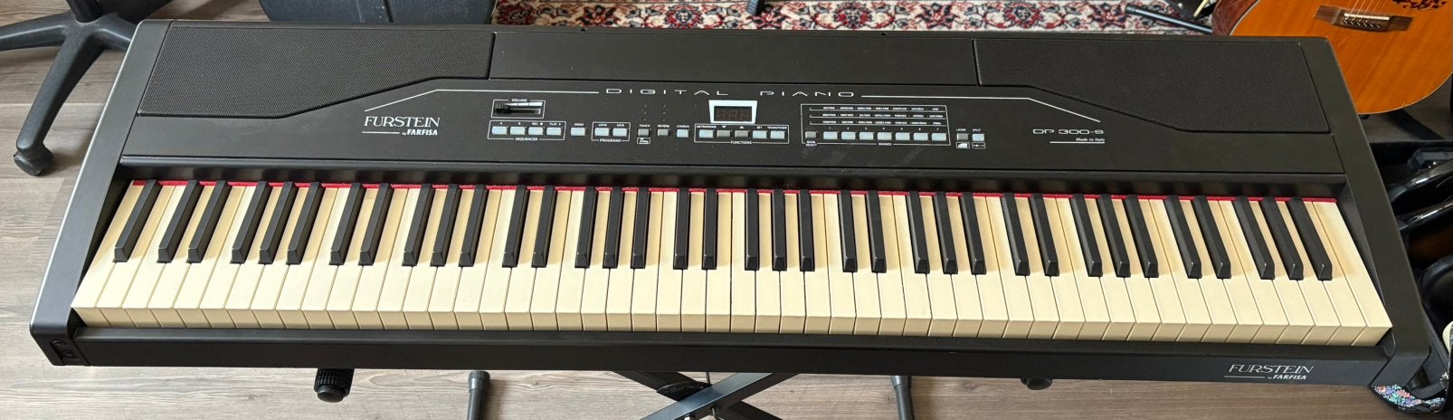 Furstein Farfisa piano, Ophalen, Zo goed als nieuw, Zwart
