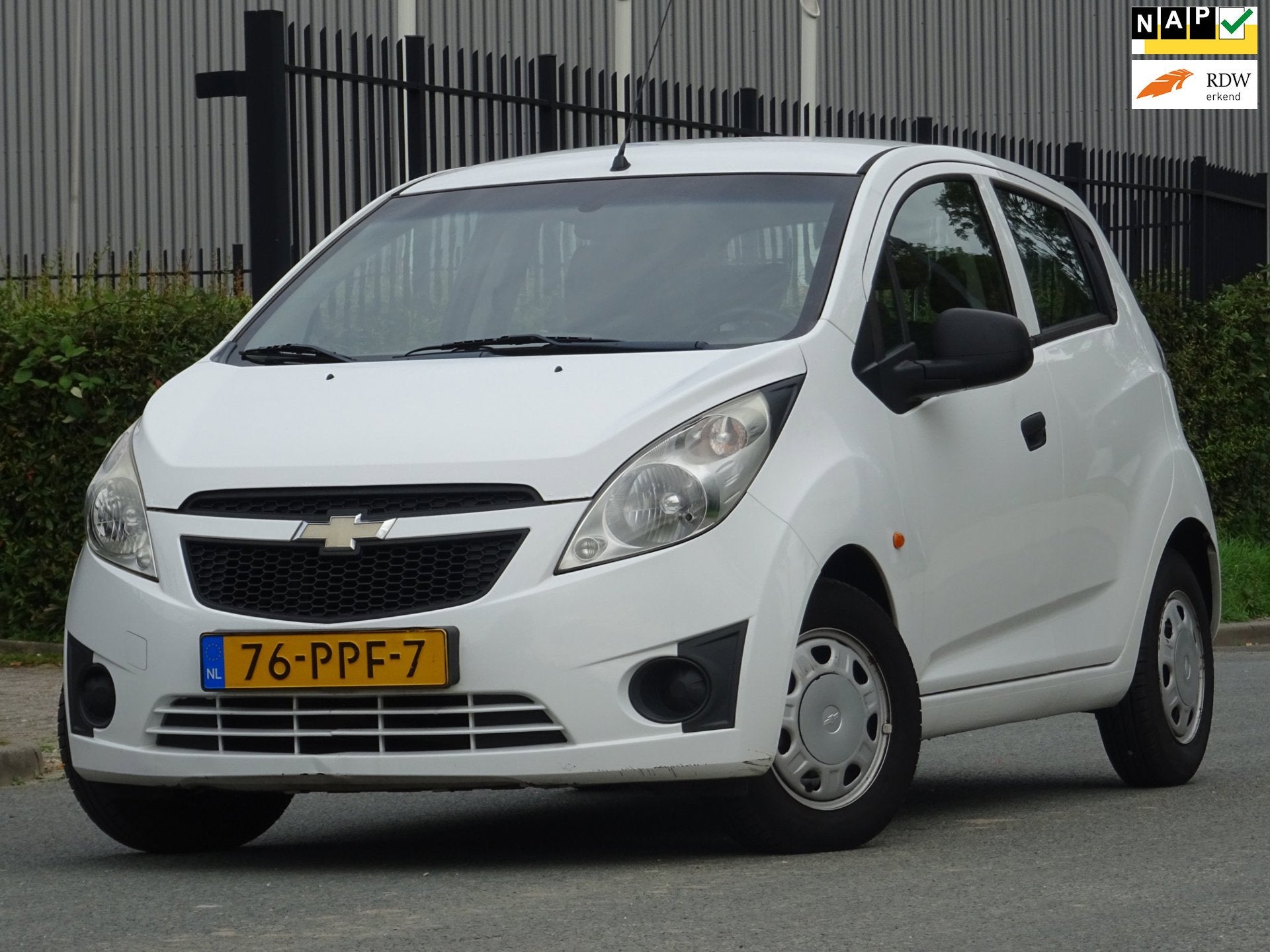 Chevrolet Spark 1.0 16 LS BJ2011 85DKM NAP/AIRCO/ELEKRAM/APK, Auto's, Voorwielaandrijving, Gebruikt, 4 cilinders, Bedrijf