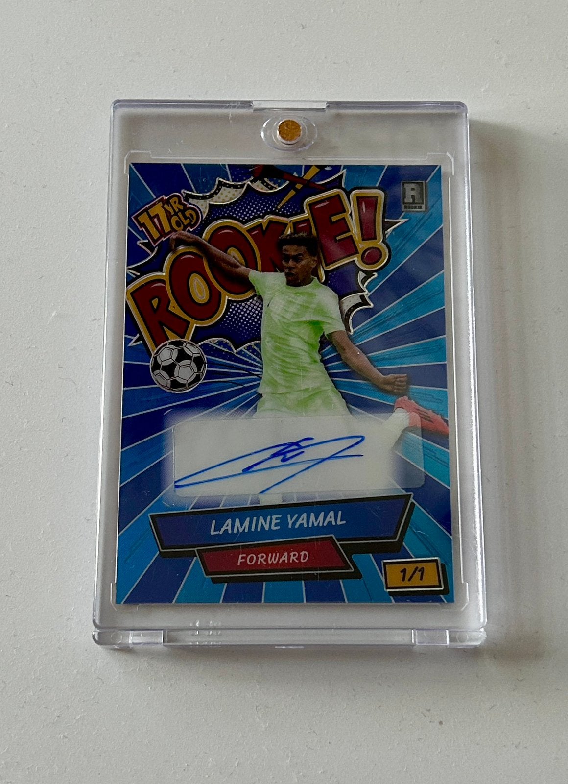 Lamine Yamal 1/1 Rookie Autograph Wild Card Comix, Ophalen of Verzenden, Nieuw, Buitenlandse clubs, Spelerskaart