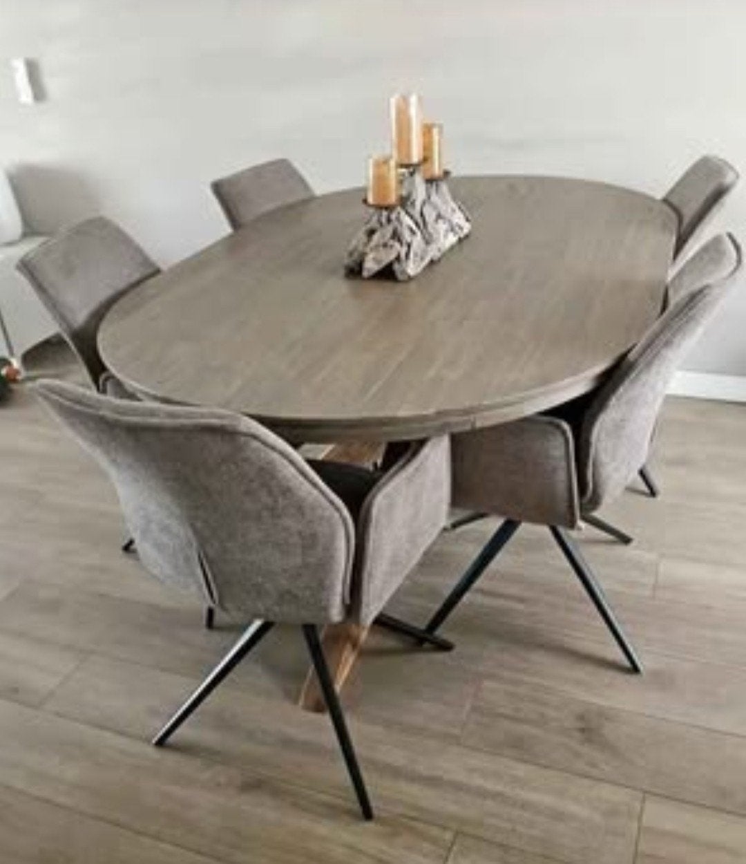 Deense ovale mango tafel van1.80x 1.20 .€100, Huis en Inrichting, Complete eetkamers, Ophalen, Zo goed als nieuw