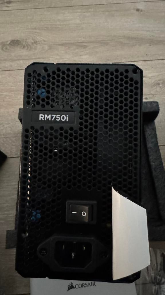 Voeding Corsair RM750i nieuw, Ophalen, Nieuw
