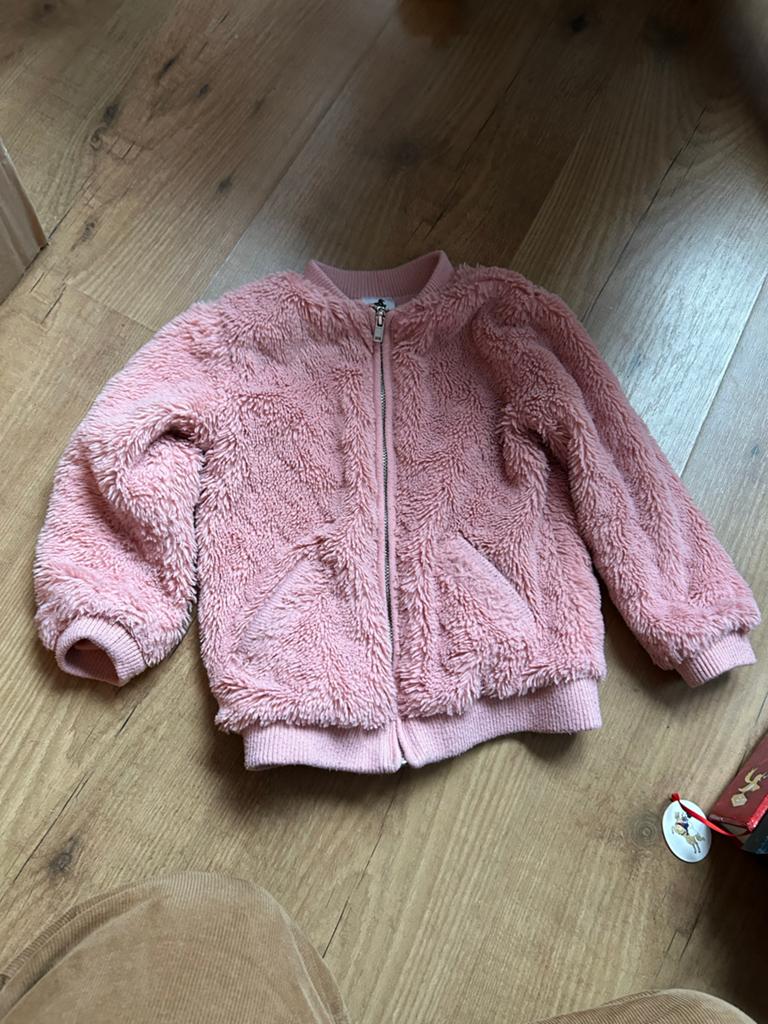 Zacht roze fluffy vest C&A Palomino maat 92, Ophalen of Verzenden, Gebruikt, Meisje, Trui of Vest