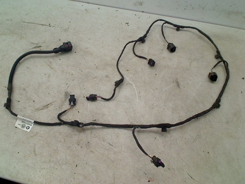 Bumper Achter kabelboom Golf VIII (CD1) 2022, Gebruikt, Volkswagen, Volkswagen AG, Kundenbetreuung@volkswagen.de