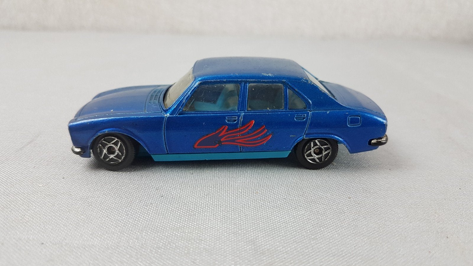 Dinky Toys Peugeot 504, Hobby en Vrije tijd, Ophalen of Verzenden, Gebruikt, Auto, Dinky Toys