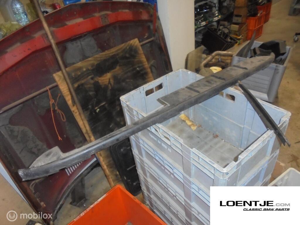 afdekking drie delig dashboard bmw 02 1600-2 2002 sedan cabr, Auto-onderdelen, Gebruikt, Ophalen of Verzenden, BMW, BMW