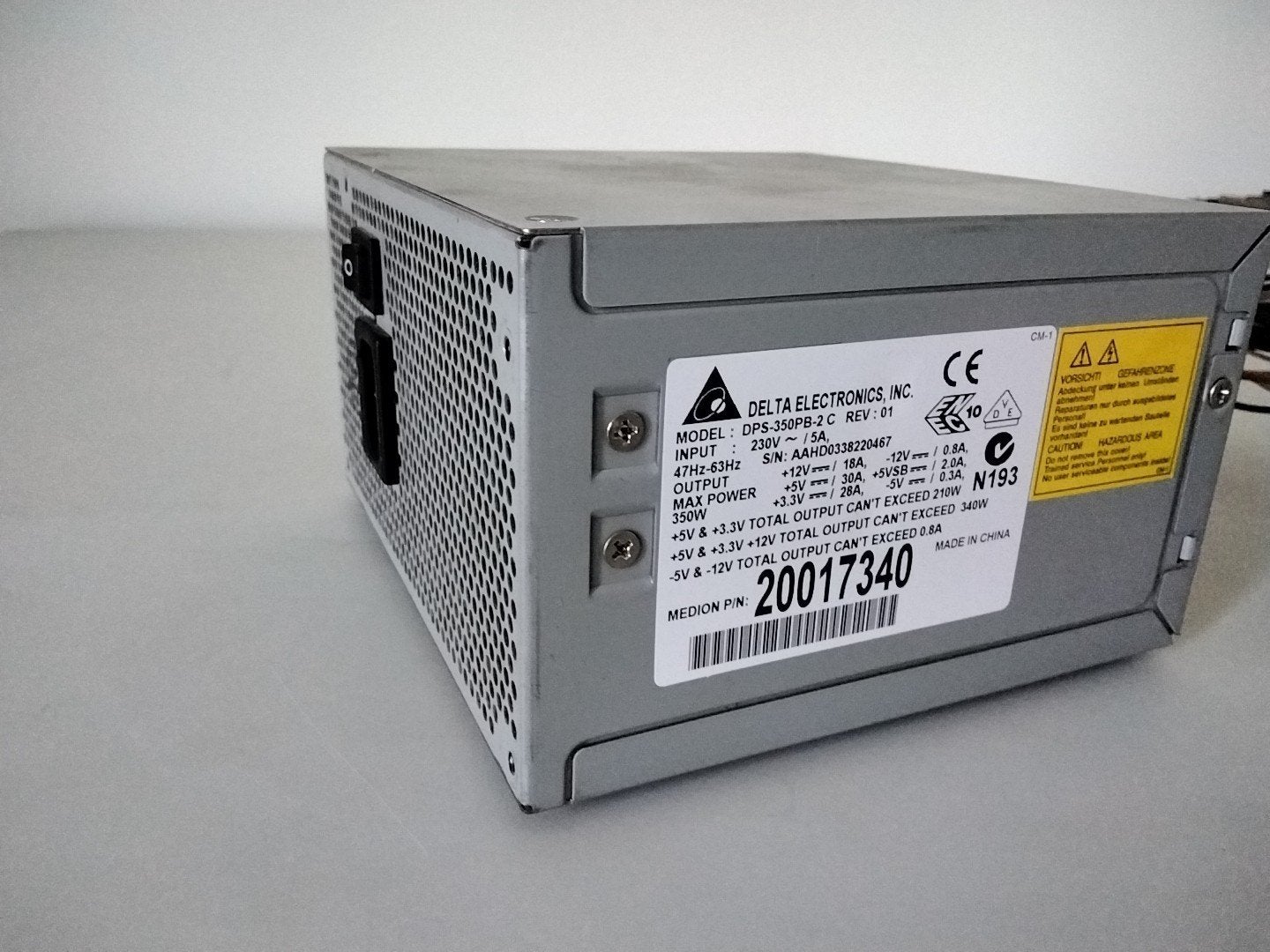 ATX voeding voor desktops met o.a. Pentium 4 en AMD Athlon, Computers en Software, Vintage Computers, Ophalen of Verzenden