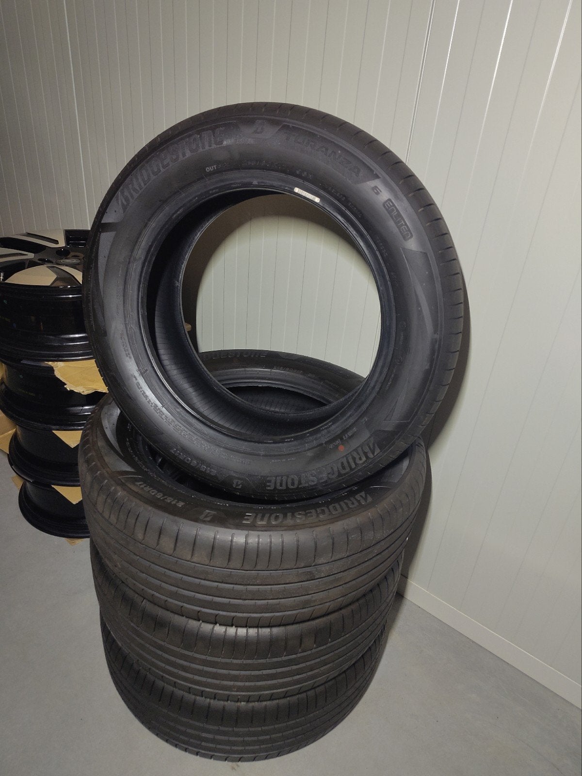 Zo goed als nieuwe Bridgestone Turanza 6 215/60R17 96H bande, Ophalen, 17 inch, Band(en), Zomerbanden
