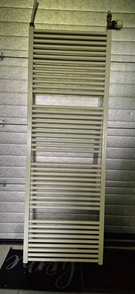 Badkamer design/handdoek radiator incl. Thermostaatkraan, Ophalen, Gebruikt, Overige typen, 50 tot 100 cm