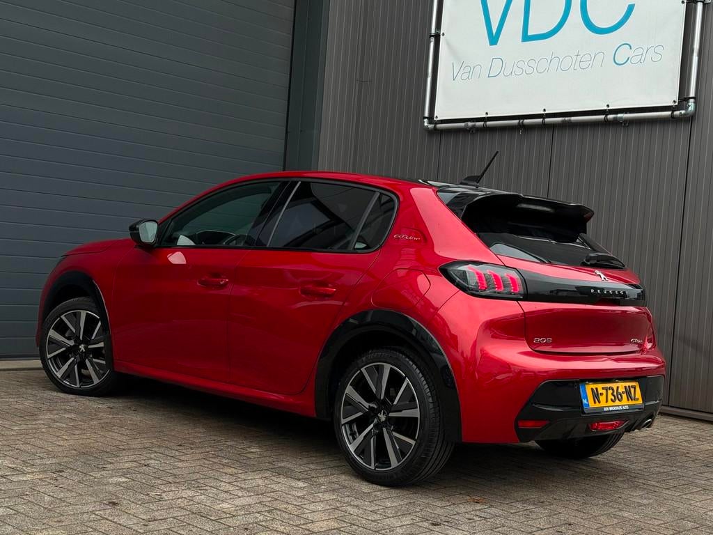 Peugeot 208 1.2 PureTech GT-Line | Automaat | 101 PK | Virtu, 101 pk, Gebruikt, 3 cilinders, Geïmporteerd