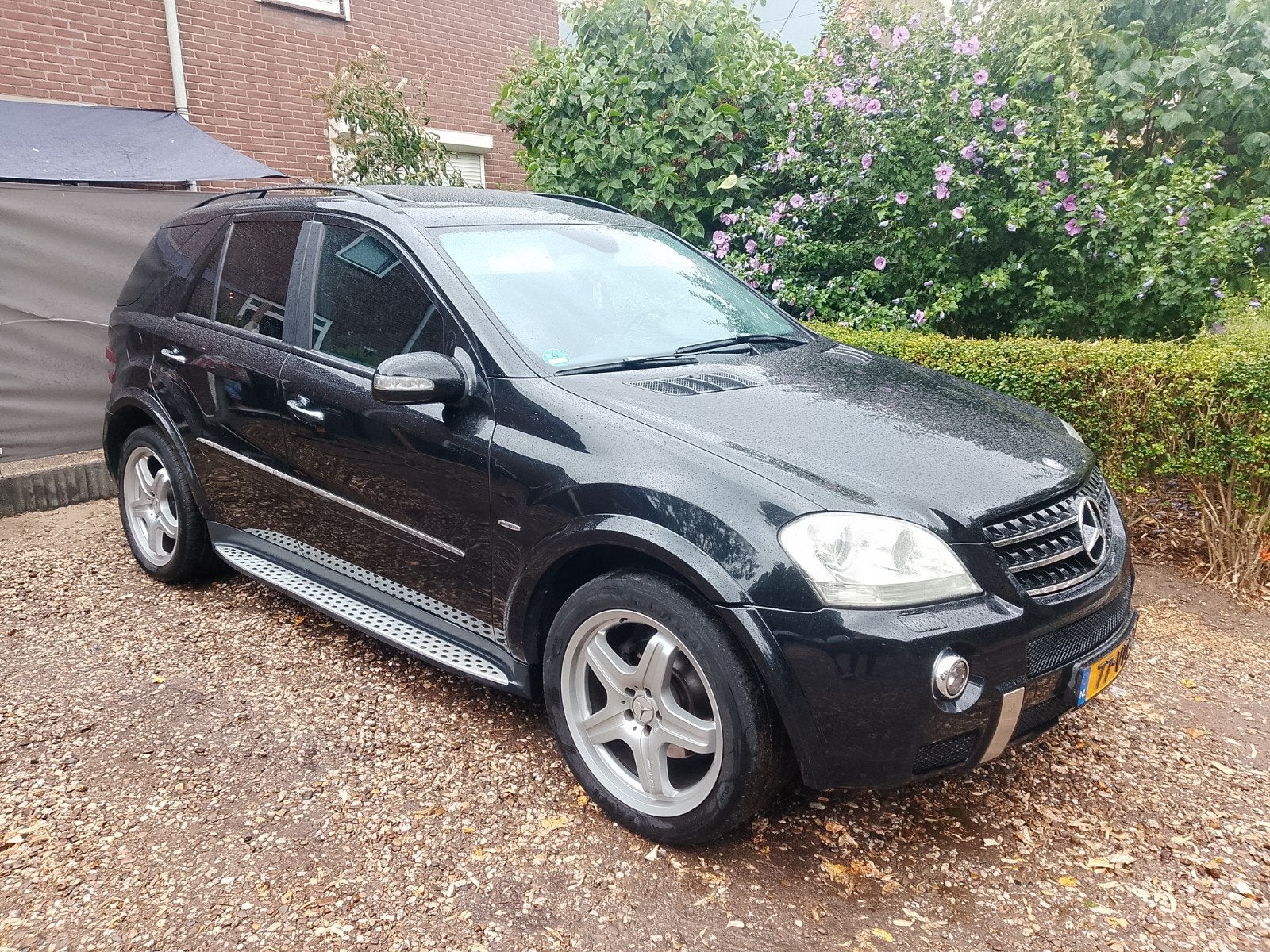 Mercedes ML 320 CDI AMG ruilen oprijwagen, Automaat, Diesel, Vierwielaandrijving, 2 stoelen