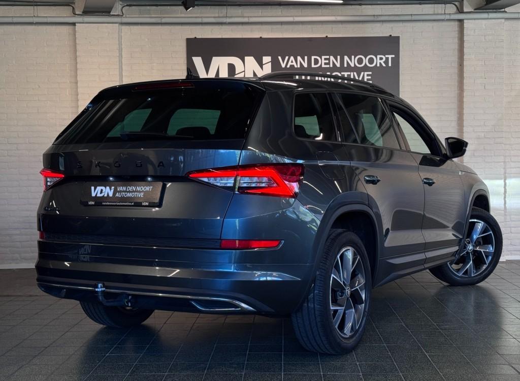 Skoda KODIAQ 1.5 TSI Sportline Business 7p. Trekhaak Camera, Automaat, 4 cilinders, Kodiaq, SUV of Terreinwagen