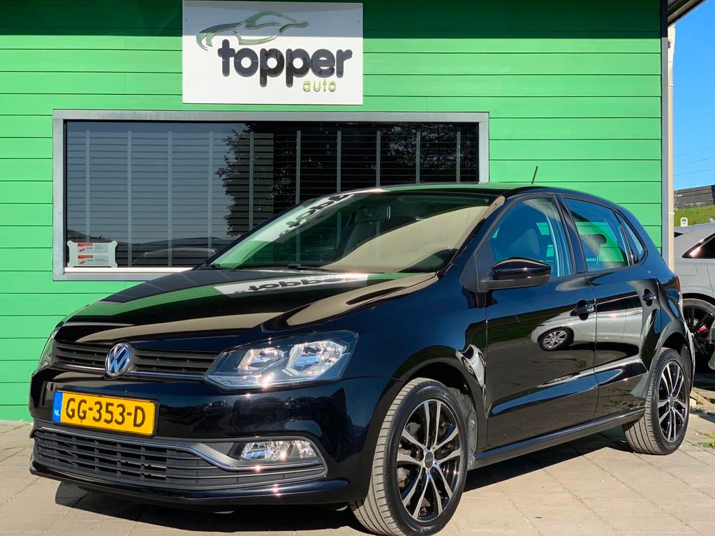 Volkswagen Polo 1.2 TSI Comfortline |Navi | Airco | CruiseCo, 21 km/l, Euro 6, Zwart, Origineel Nederlands
