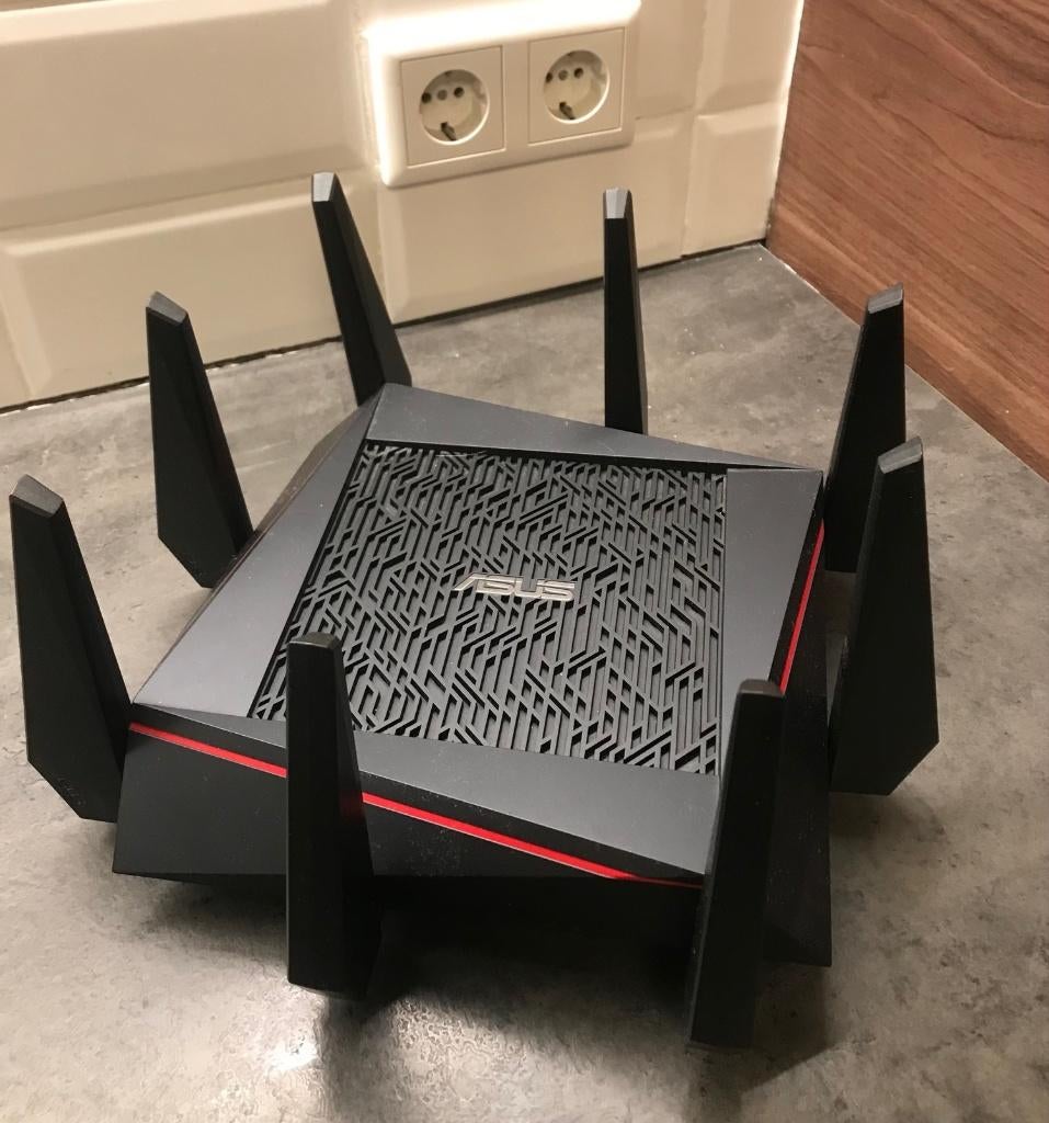 Asus RT-AC5300 Tri-Band Gigabit Router, Ophalen of Verzenden, Zo goed als nieuw, ASUS